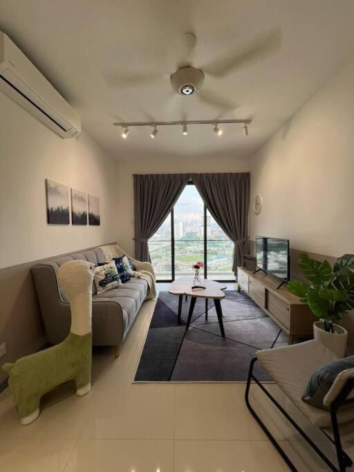 Apartment The Edge United Point